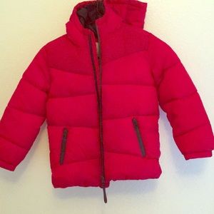 Zara ; Ref puffy  jacket